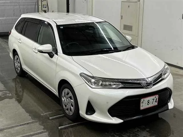 Toyota Corolla Fielder NRE161G 2018